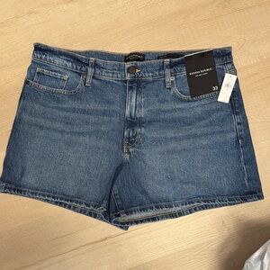 Banana Republic Classic Blue Jean Shorts